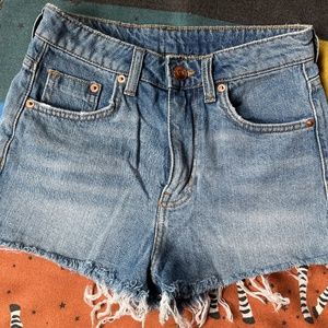 H&M jean shorts